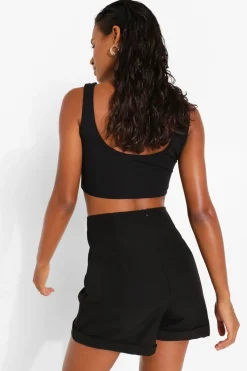 Shorts sur mesure ajustés