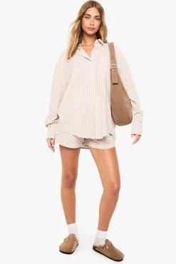 Shorts à taille contrastante avec rayures texturées