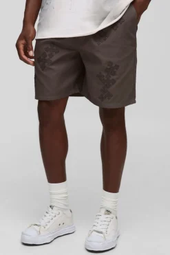 boohooMAN Shorts à taille élastiquée, coupe décontractée, avec appliqué croisé<Homme Shorts