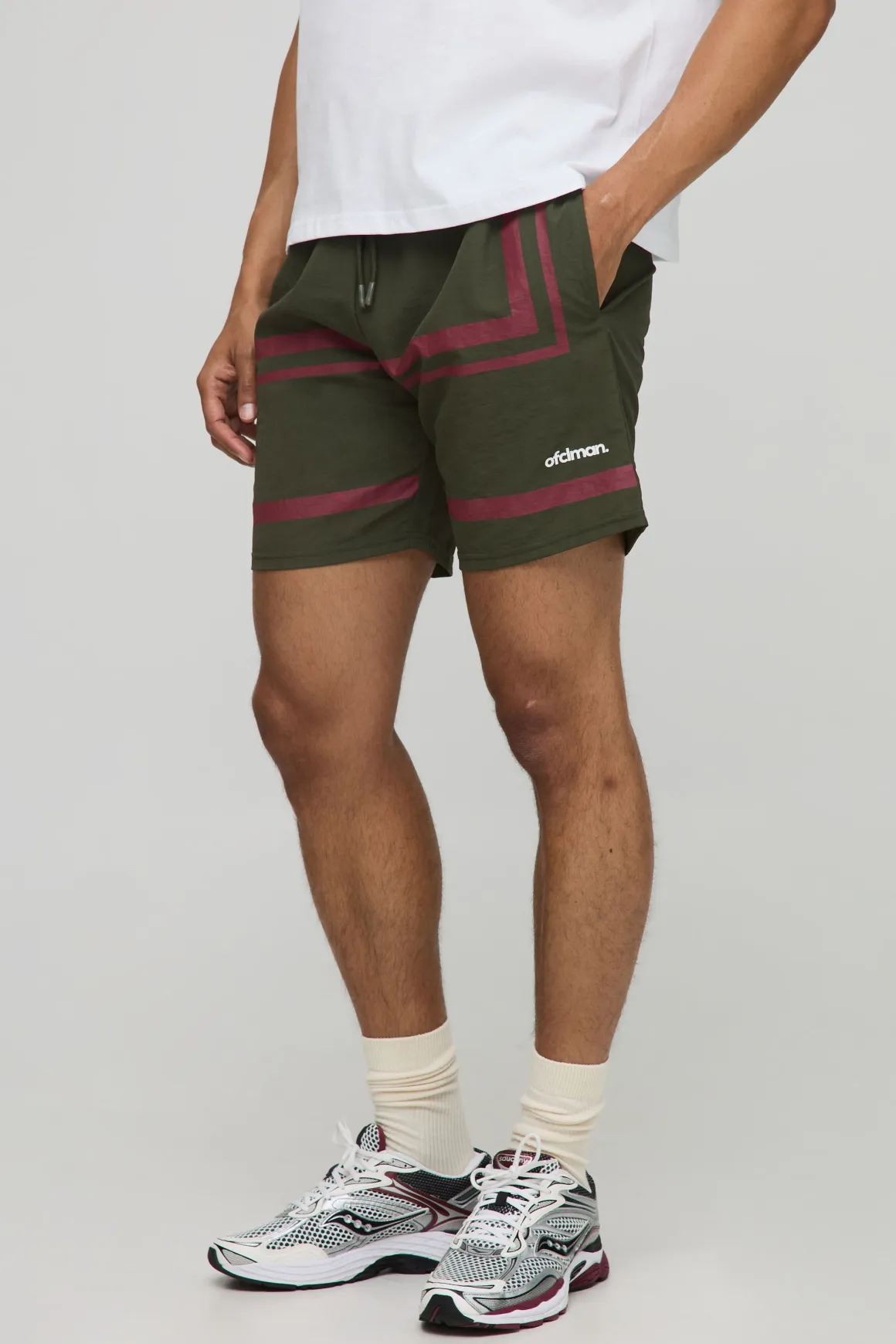 Shorts à taille élastique, coupe décontractée, en nylon froissé à rayures