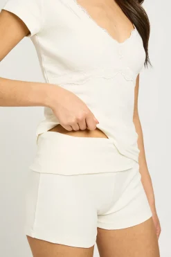 Short Taille Basse À Bande Repliable