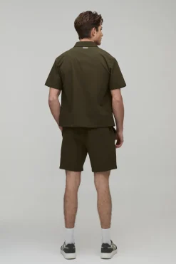 Short Technique Mi-long Coupe Ajustée