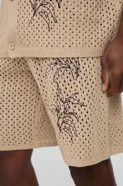 Short tricoté à la coupe décontractée, brodé, effet crochet