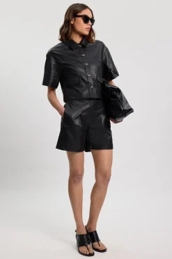 Short Urbain En Synthétiquecuir