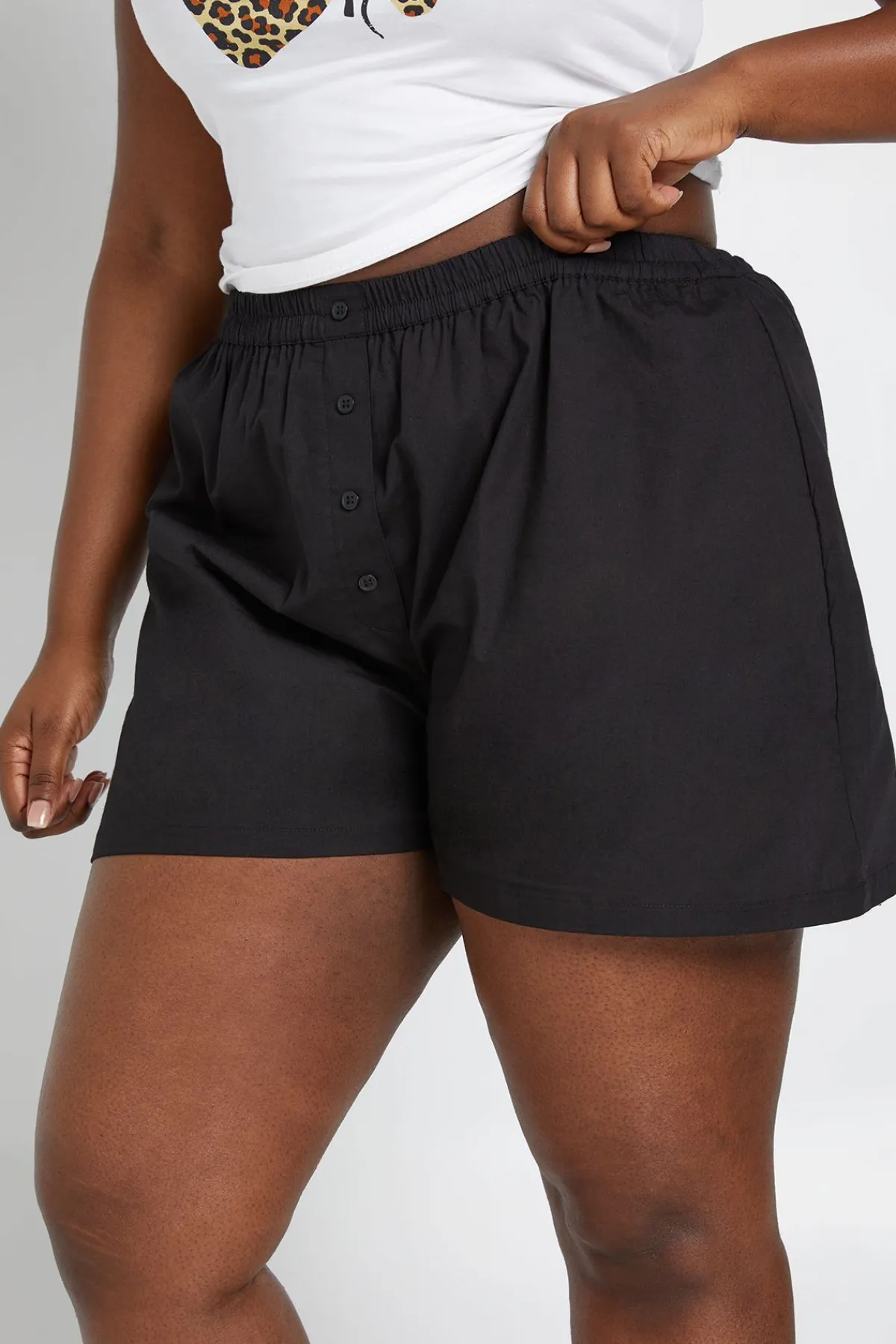 boohoo Short Évasé En Popeline Grande Taille<Femme Shorts