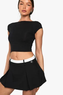 boohoo Skort à ceinture contrastante et à plis en boîte<Femme Shorts