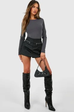 Skort en synthétique à détails zippés