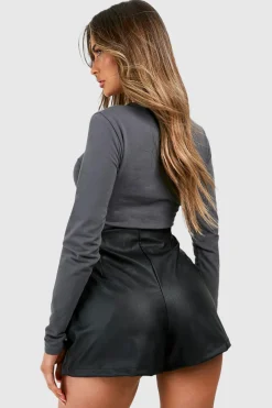 Skort en synthétique à détails zippés