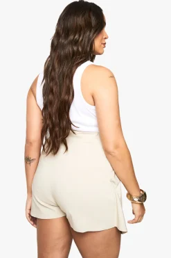 boohoo Skort Plus à encolure enveloppante avec boucle<Femme Shorts