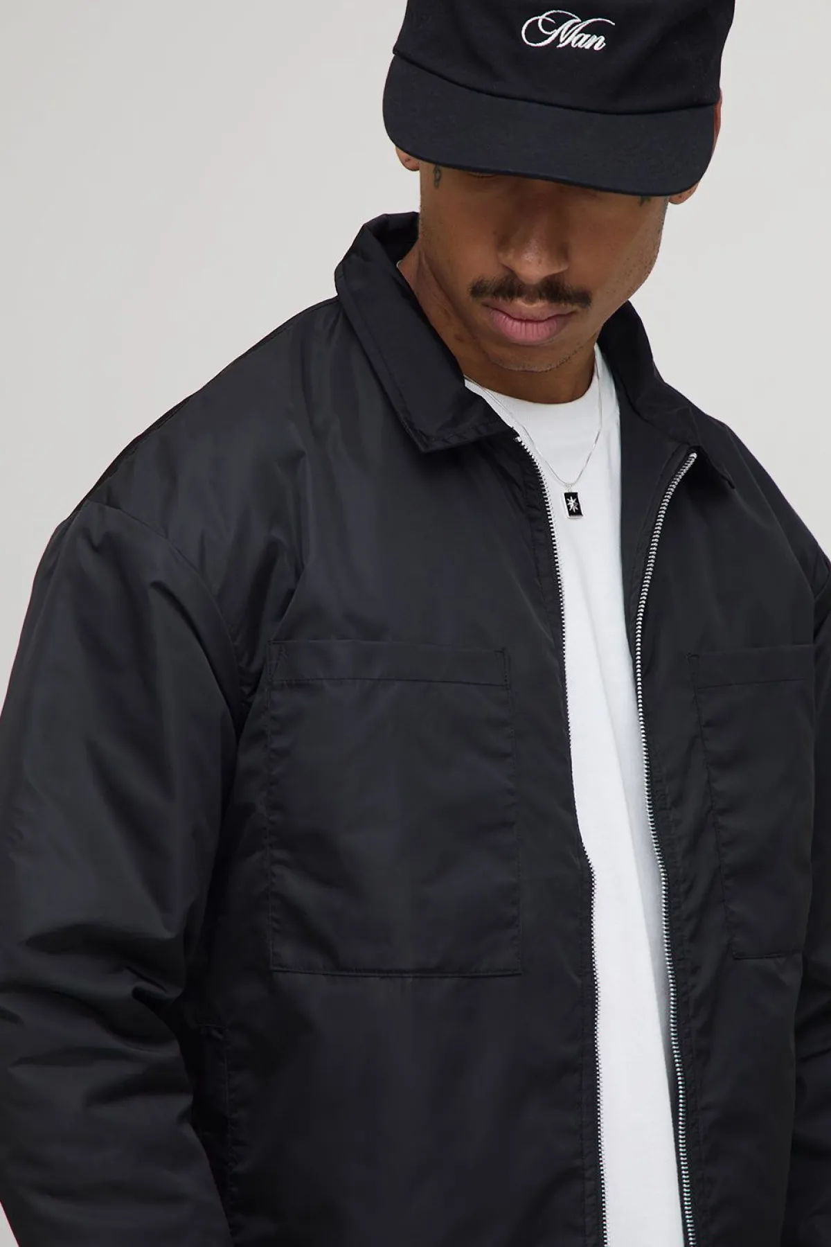 boohooMAN Surchemise oversize en nylon brodé et matelassée<Homme Chemises