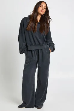 boohoo Survêtement acid wash à col entonnoir et jambes droites<Femme Survêtements|Survêtements