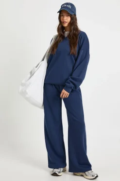 Survêtement à col en V, ample, à capuche et à jambes droites