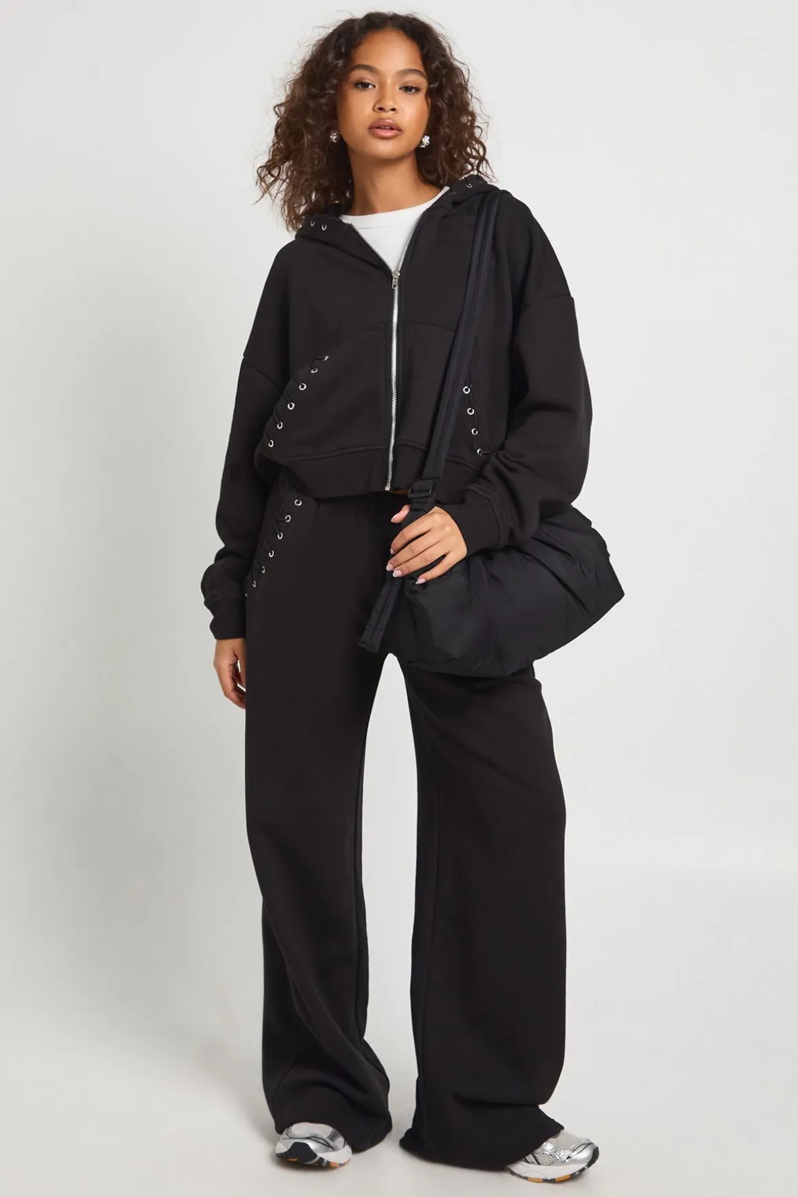 Survêtement combiné : sweat à capuche zippé avec détails de couture et pantalon jogger à jambes larges