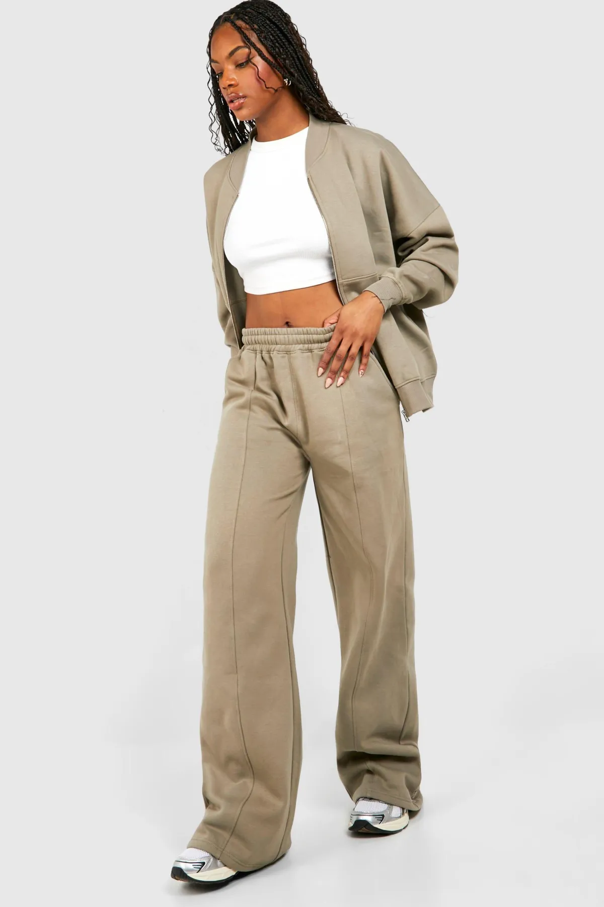 boohoo Survêtement style bomber à zip pour grande taille et pantalon droit<Femme Survêtements|Survêtements