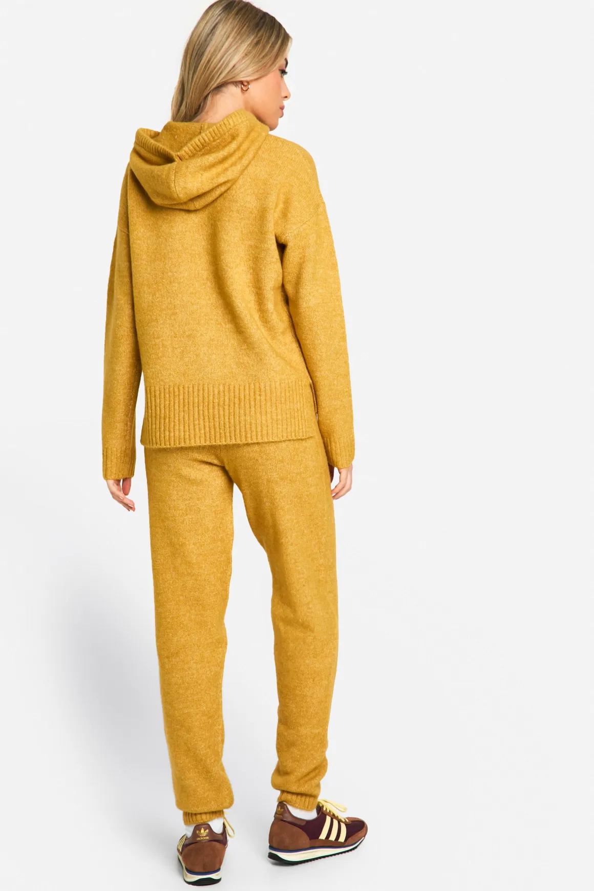 Survêtement tricoté doux à maille fine