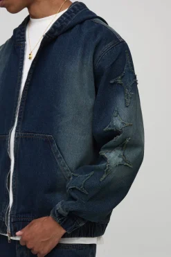 Sweat à capuche en denim lavé surdimensionné à la coupe carrée avec applique étoile