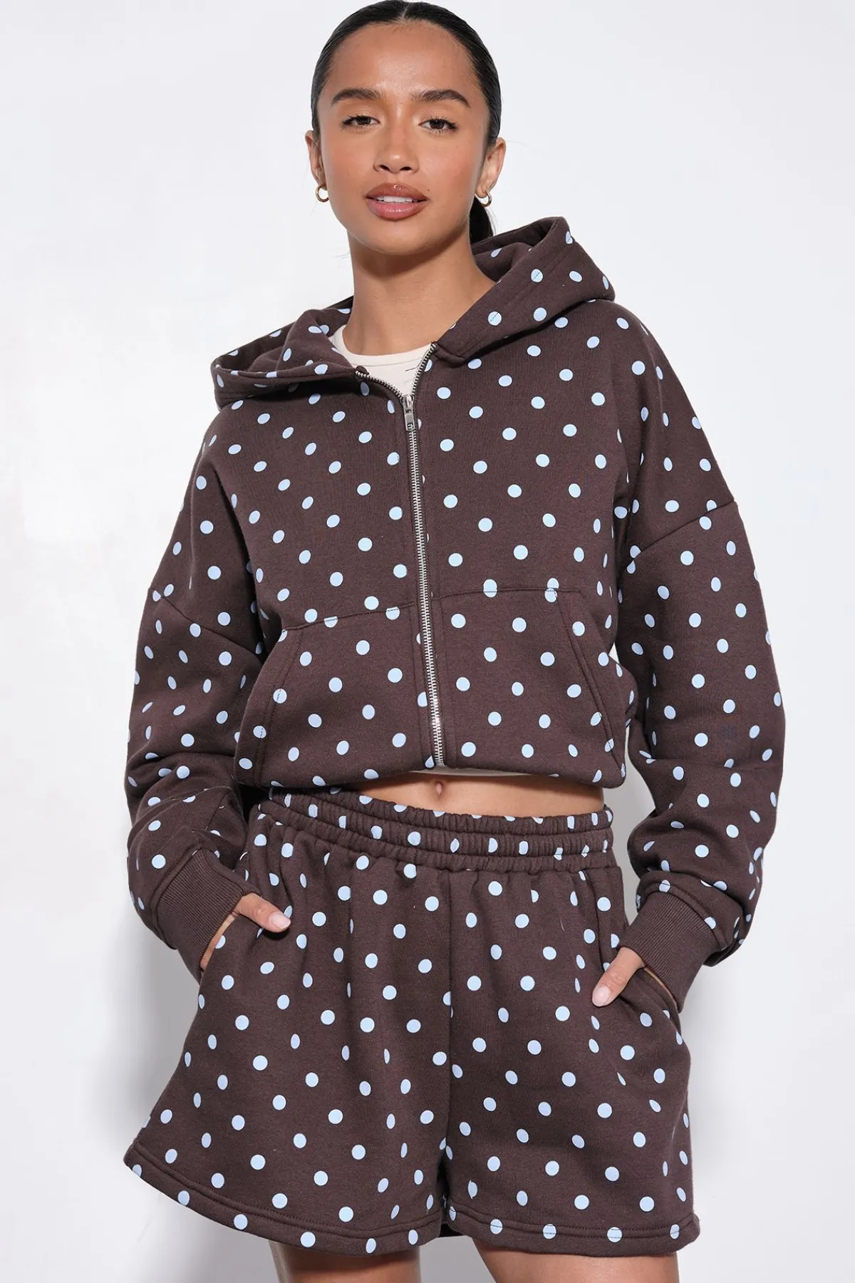 boohoo Sweat À Casynthétiqueche Court Boxy Zippé À Pois<Femme Looks Chocolat|Pois