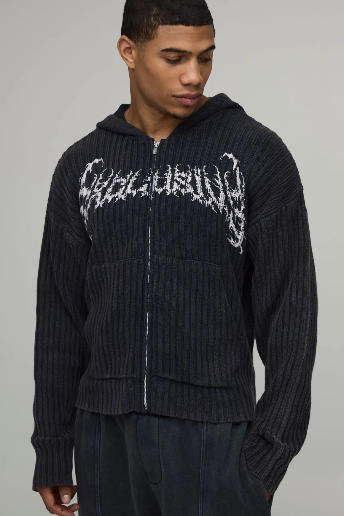 Sweat À Casynthétiqueche Gothique Côtelé Délavé À L'acide Coupe Boxy