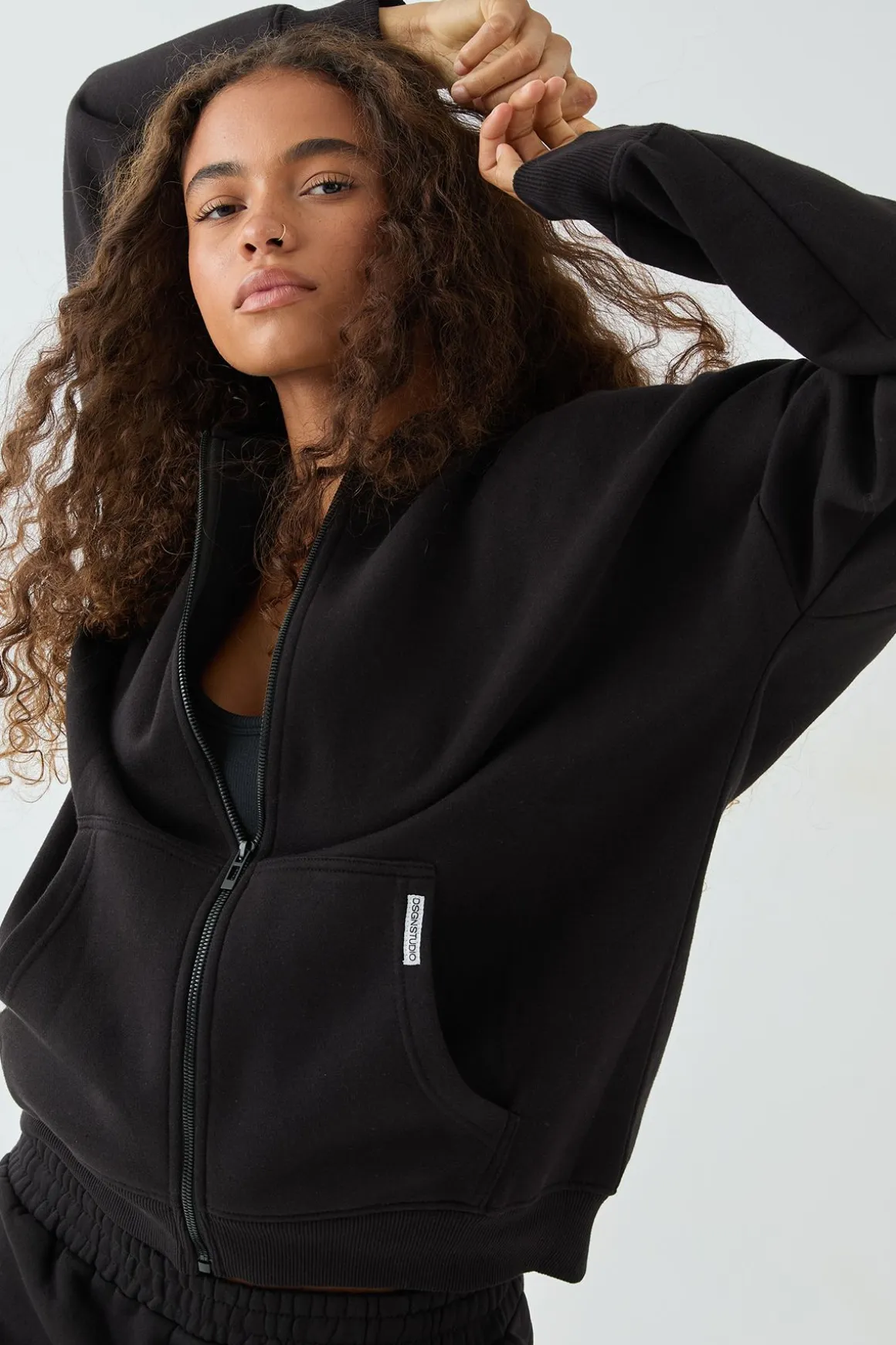 Sweat à Casynthétiqueche Oversize Zippé DSGN Studio