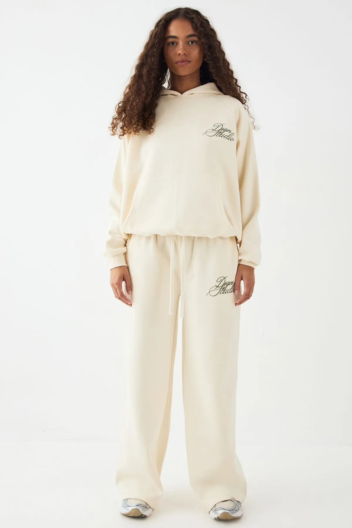 DSGN Studio Sweat à Casynthétiqueche Oversized Script<Femme Sweats À Capuche Et Sweatshirts|Dsgn Studio