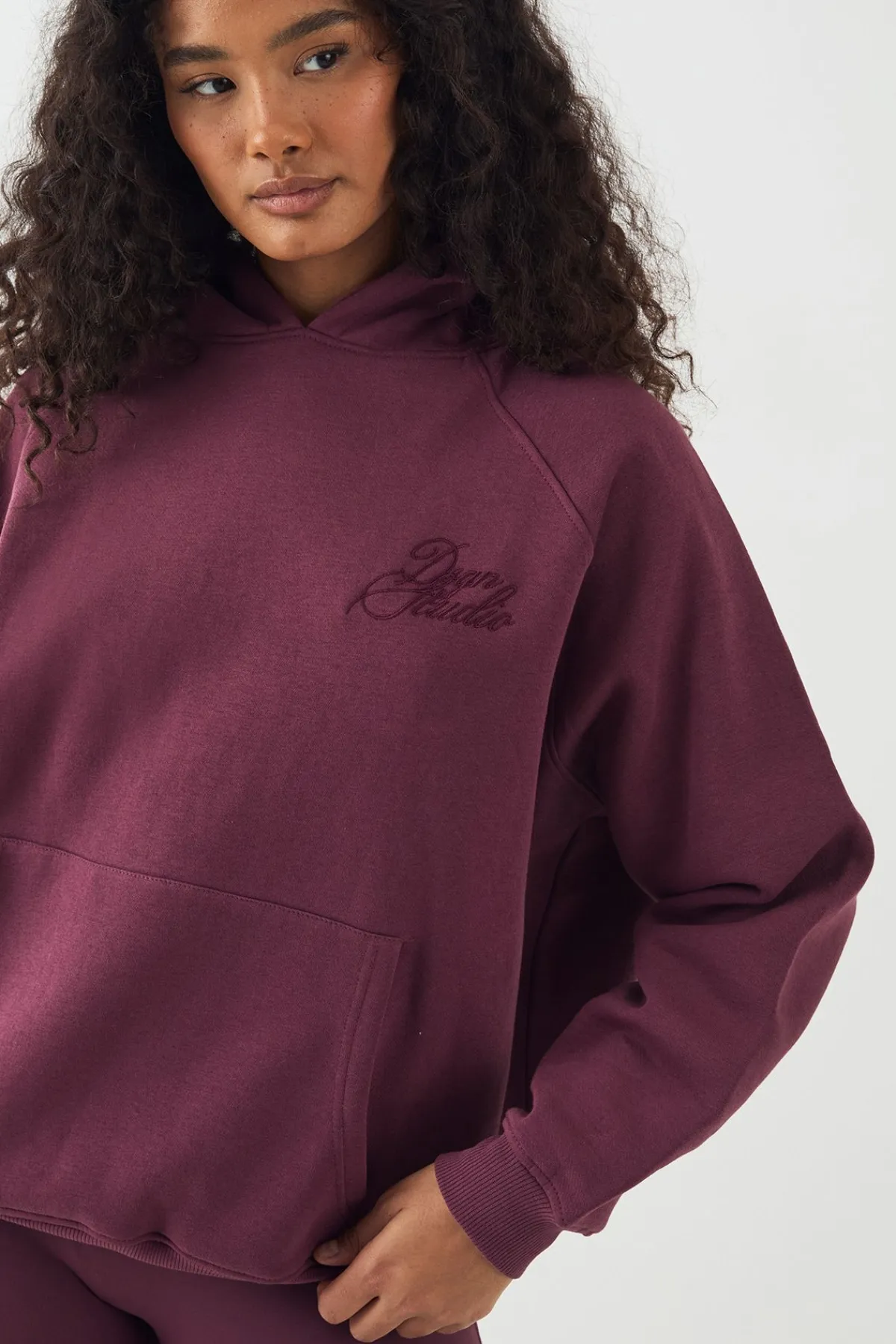 DSGN Studio Sweat à Casynthétiqueche Oversize Contrast Script<Femme Sweats À Capuche Et Sweats|Dsgn Studio