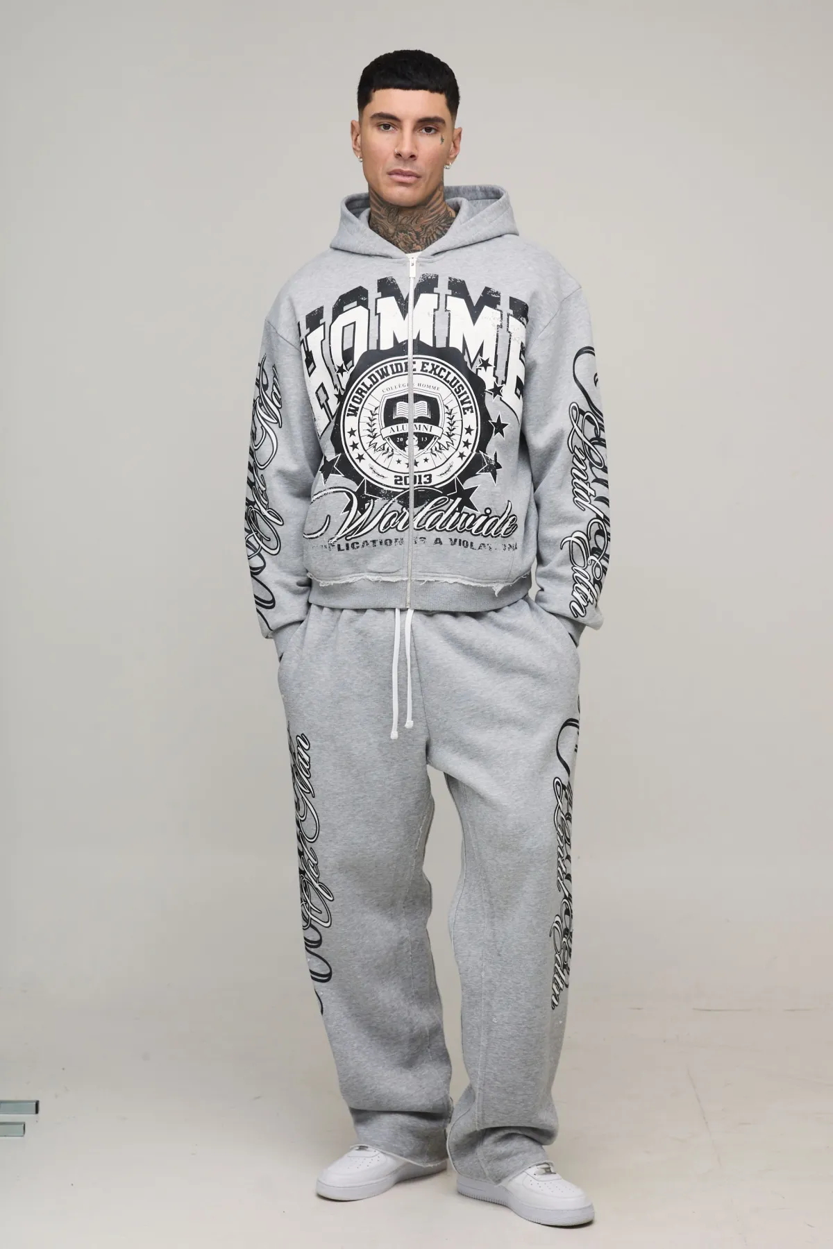 boohooMAN Sweat À Casynthétiqueche Oversize Long Avec Imprimé Varsity Gothique, Coutures Apparentes Et Fermeture Zippée<Homme Tout Afficher|Sweats À Capuche Tall