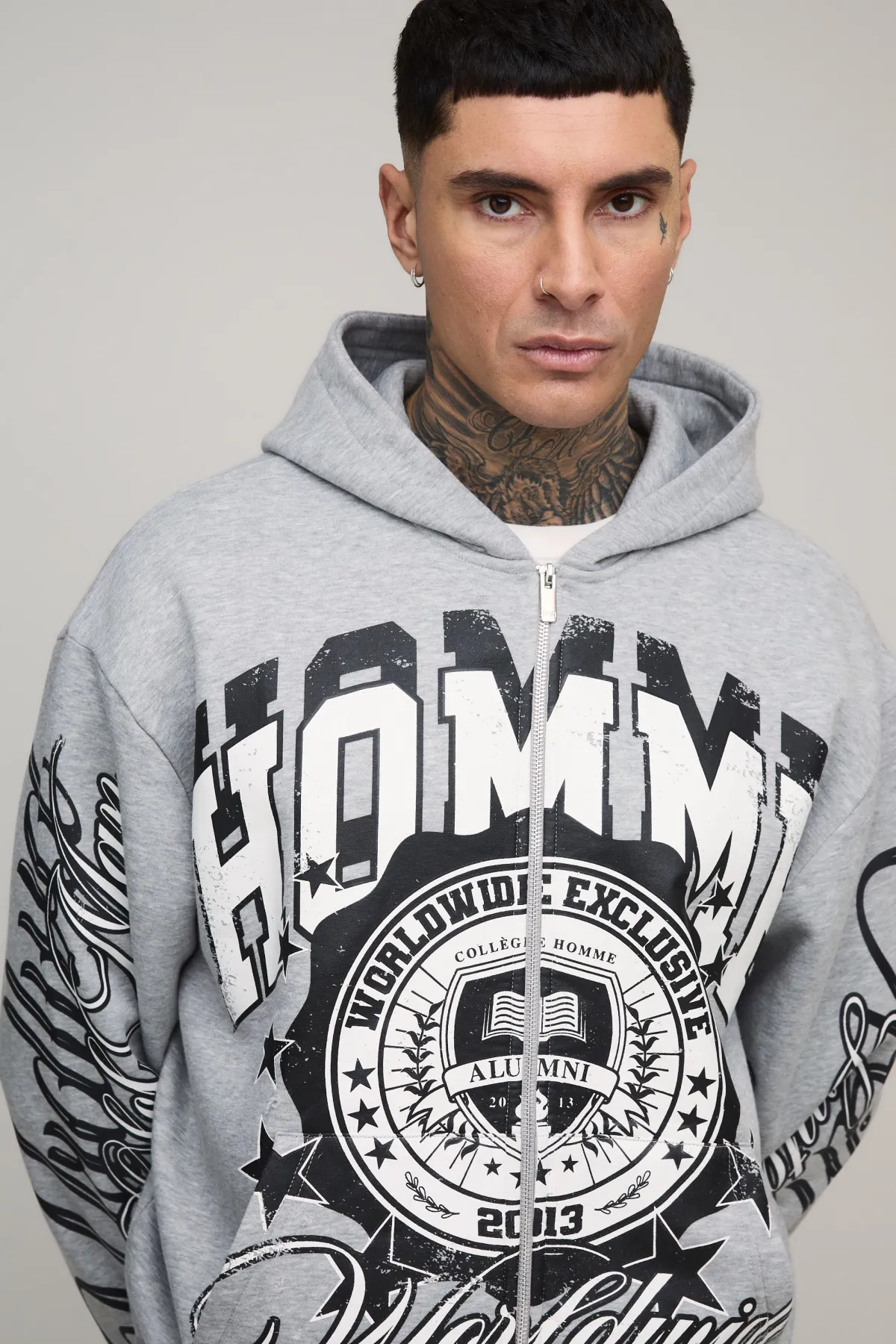 boohooMAN Sweat À Casynthétiqueche Oversize Long Avec Imprimé Varsity Gothique, Coutures Apparentes Et Fermeture Zippée<Homme Tout Afficher|Sweats À Capuche Tall