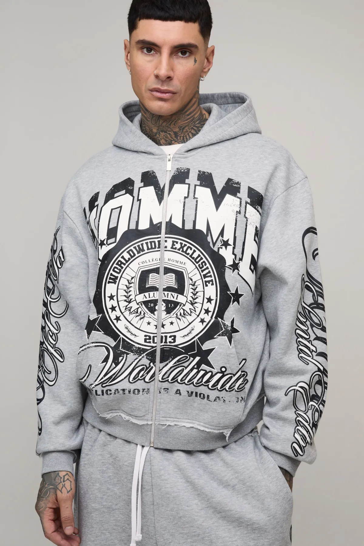 boohooMAN Sweat À Casynthétiqueche Oversize Long Avec Imprimé Varsity Gothique, Coutures Apparentes Et Fermeture Zippée<Homme Tout Afficher|Sweats À Capuche Tall