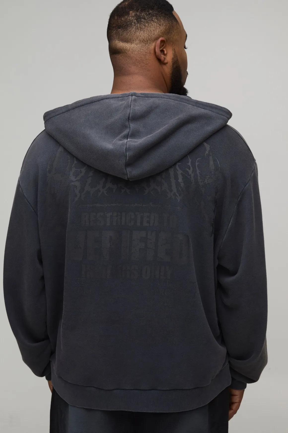 Sweat à Casynthétiqueche Oversize Boxy Exclusif Slogan Gothique Col V Ourlet Brut Imprimé Délavé Plus