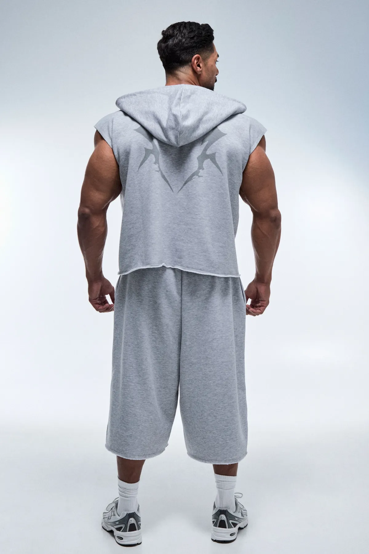 boohooMAN Sweat À Casynthétiqueche Sans Manches Boxy Col V Homme Active<Homme/Femme Tout Afficher Activewear|Survêtements