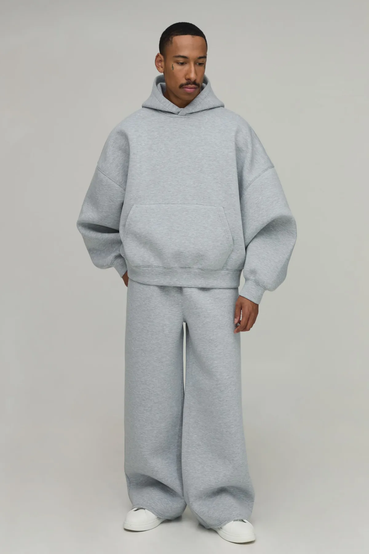 boohooMAN Sweat À Casynthétiqueche Scuba À Enfiler Avec Manches Chauve-souris<Homme Sweats À Capuche Et Sweatshirts|Sweats À Capuche Et Sweats