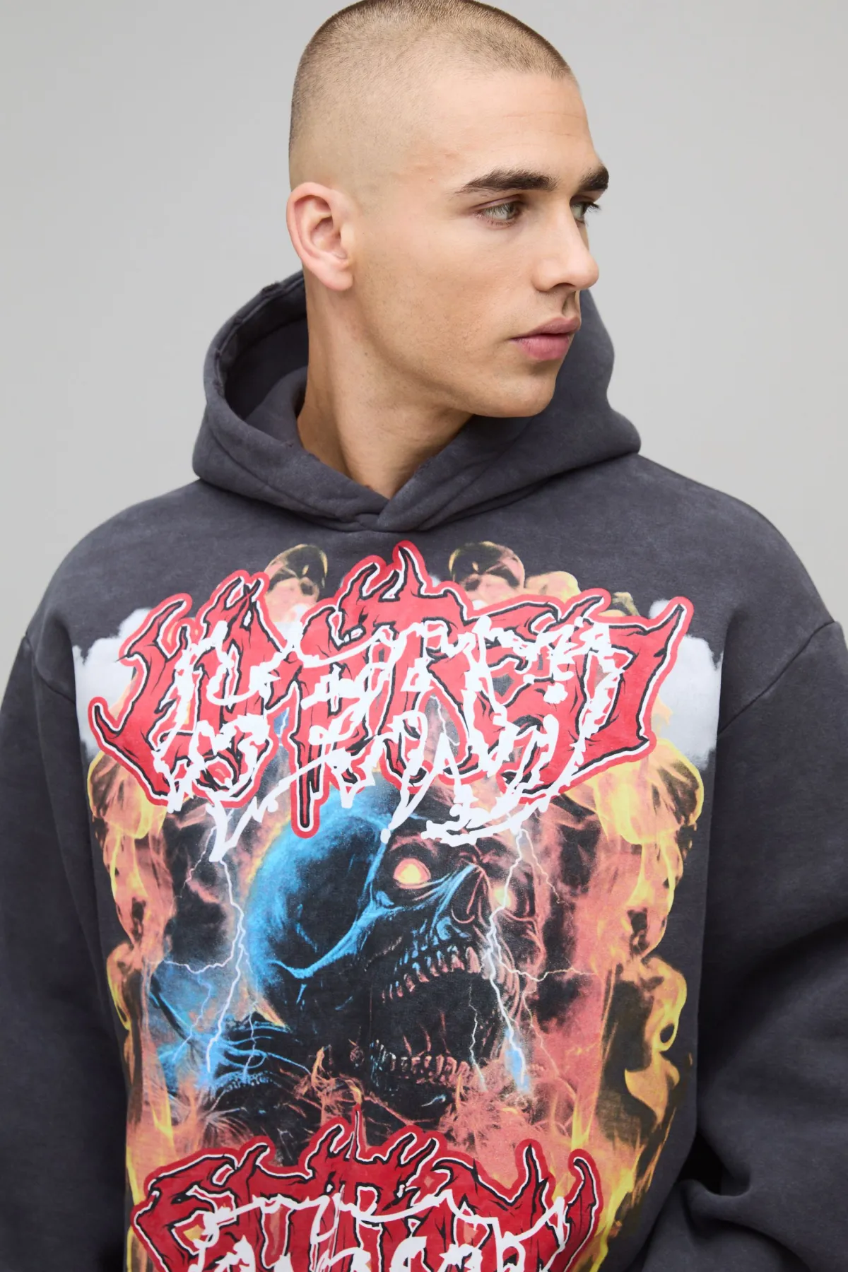boohooMAN Sweat à Casynthétiqueche Surdimensionné Boxy Délavé à l'Acide avec Graphique Heavy Metal Vieilli<Homme Sweats À Capuche Et Sweatshirts|Sweats À Capuche Et Sweats