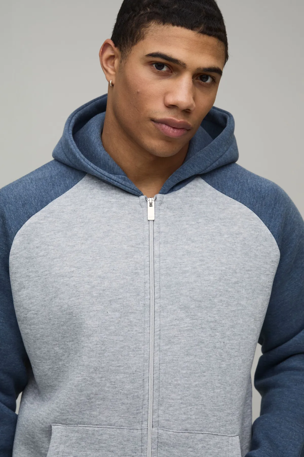 boohooMAN Sweat à Casynthétiqueche Zippé Coupe Regular à Manches Raglan<Homme Sweats À Capuche Et Sweatshirts|Sweats À Capuche Grande Taille