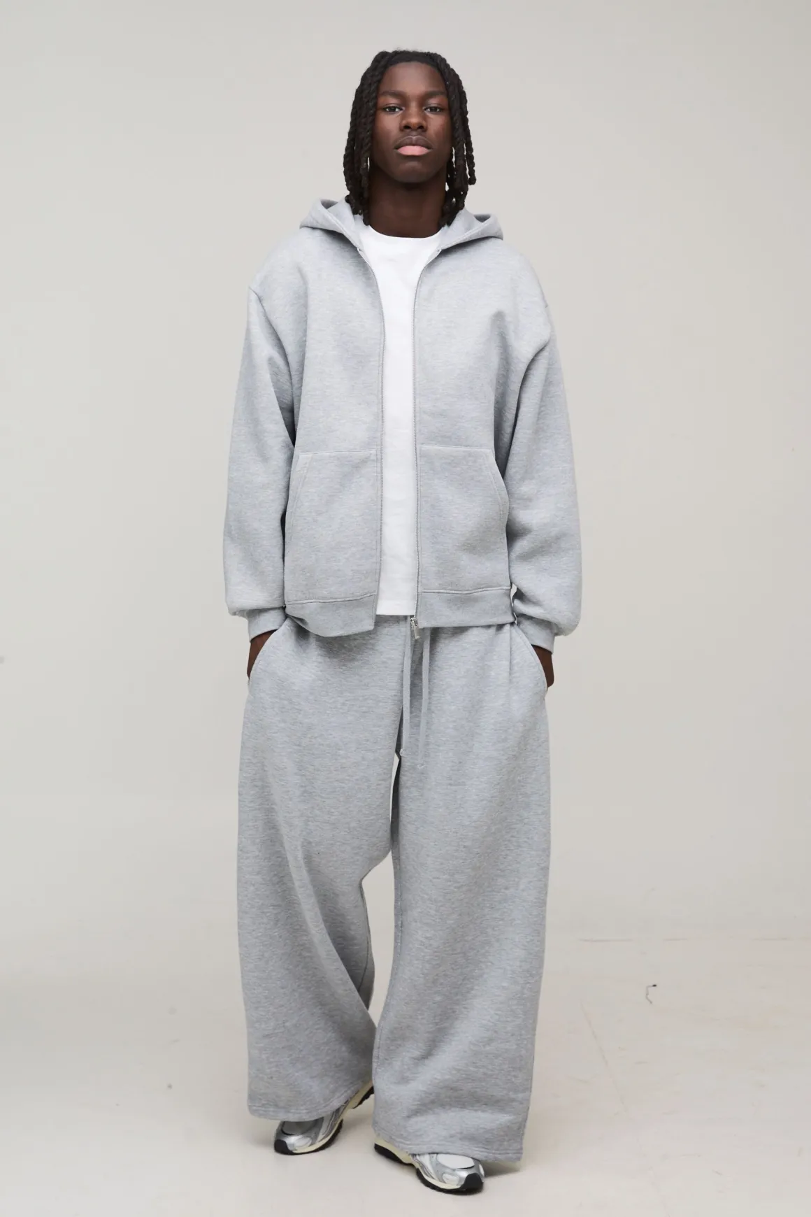 Sweat à Casynthétiqueche Zippé Oversize Basique