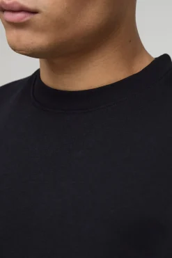 Sweat-shirt basique à col rond, coupe régulière