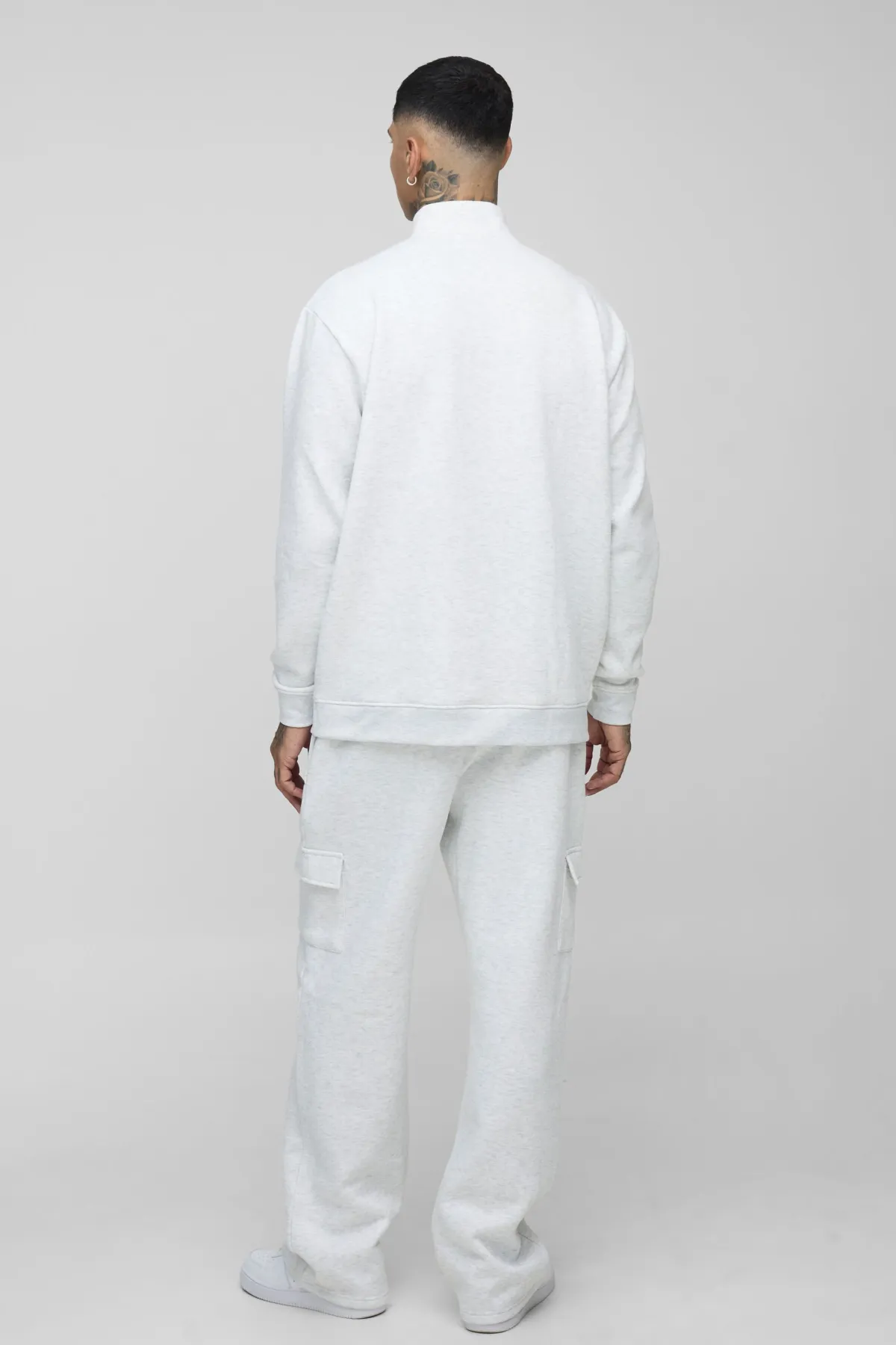 boohooMAN Sweat-shirt basique surdimensionné à fermeture éclair partielle et col en entonnoir<Homme Tout Afficher|Sweats À Capuche Tall