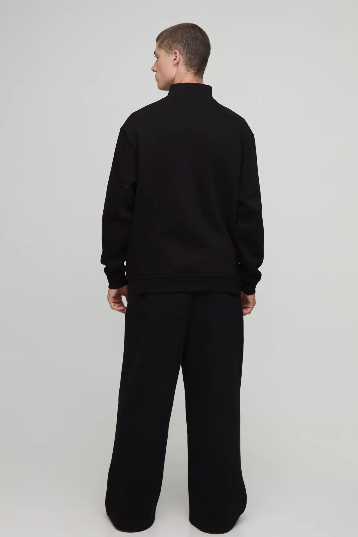 Sweatshirt basique surdimensionné, coupe boxy, demi-fermeture éclair, col entonnoir