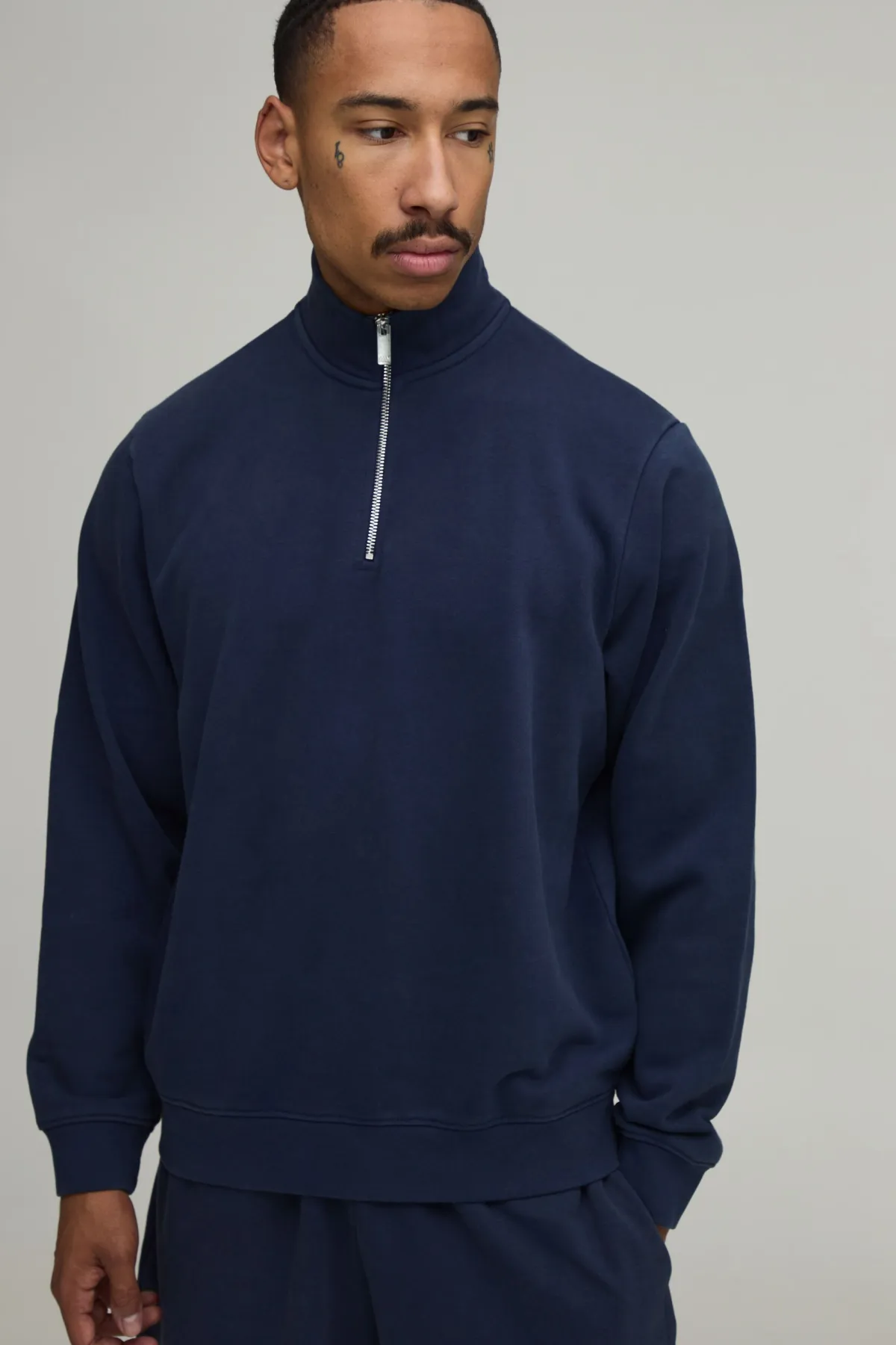 boohooMAN Sweat-shirt Délavé À Col Montant Zippé 1/4 Coupe Regular Premium 480gsm<Homme Tout Afficher|Sweats À Capuche Grande Taille