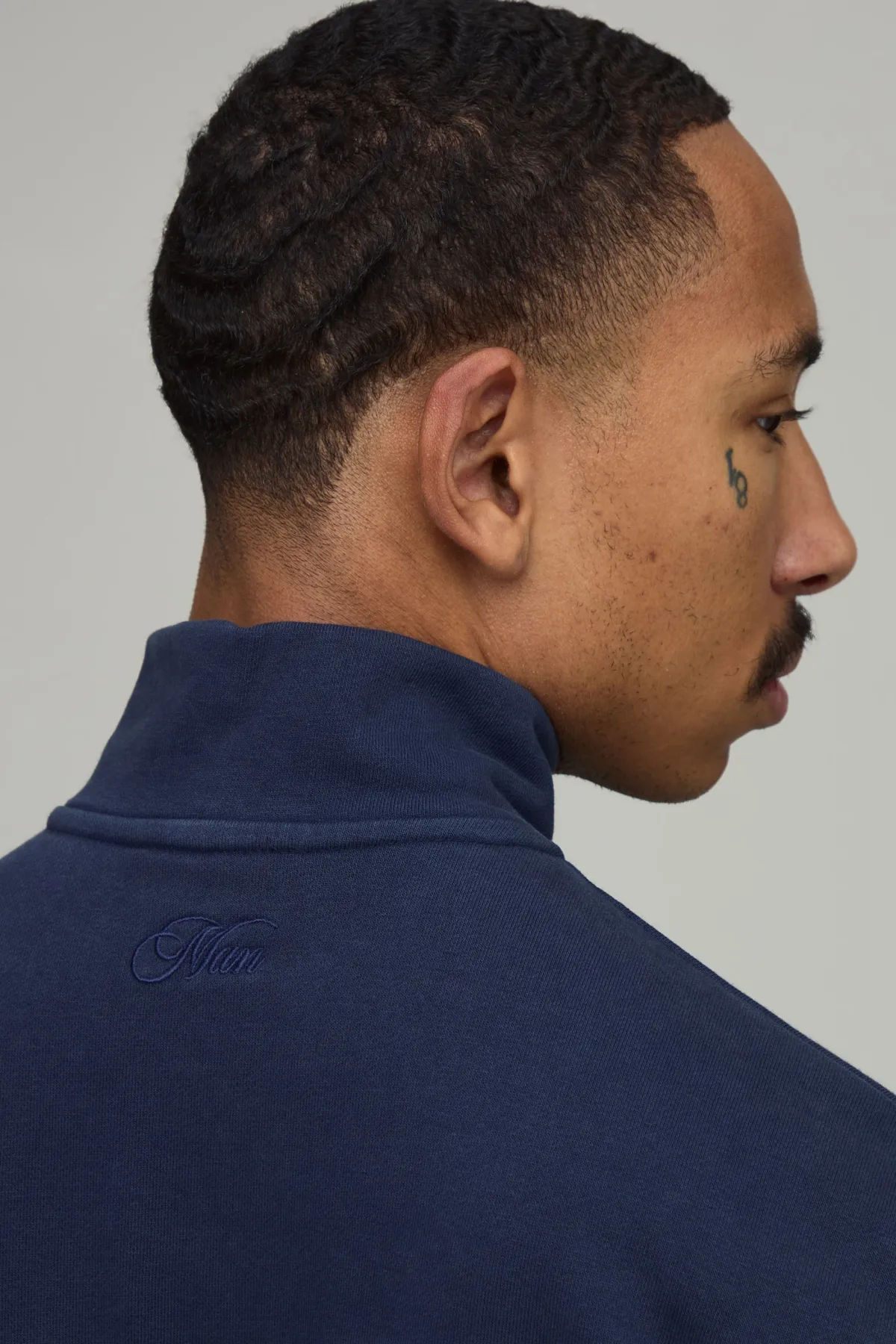boohooMAN Sweat-shirt Délavé À Col Montant Zippé 1/4 Coupe Regular Premium 480gsm<Homme Tout Afficher|Sweats À Capuche Grande Taille