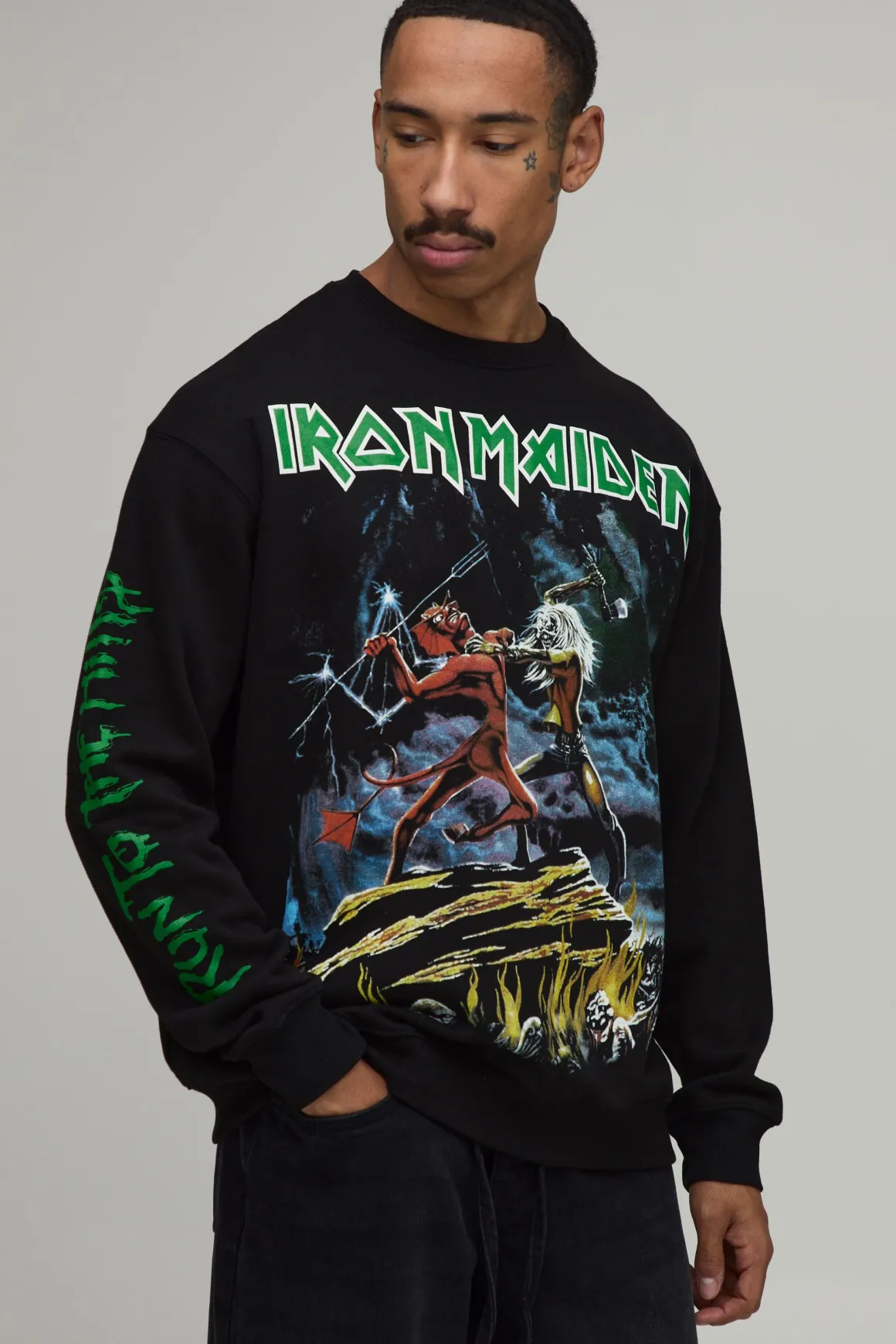Sweatshirt Délavé Oversized Sous Licence Iron Maiden