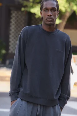 Sweat-shirt Oversize Col Prolongé Édition Limitée Effet Délavé Texte En Relief