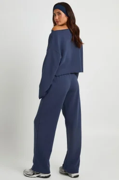 Sweat-shirt À Épaules Dénudées Avec Ourlet Brut En Molleton Bouclette