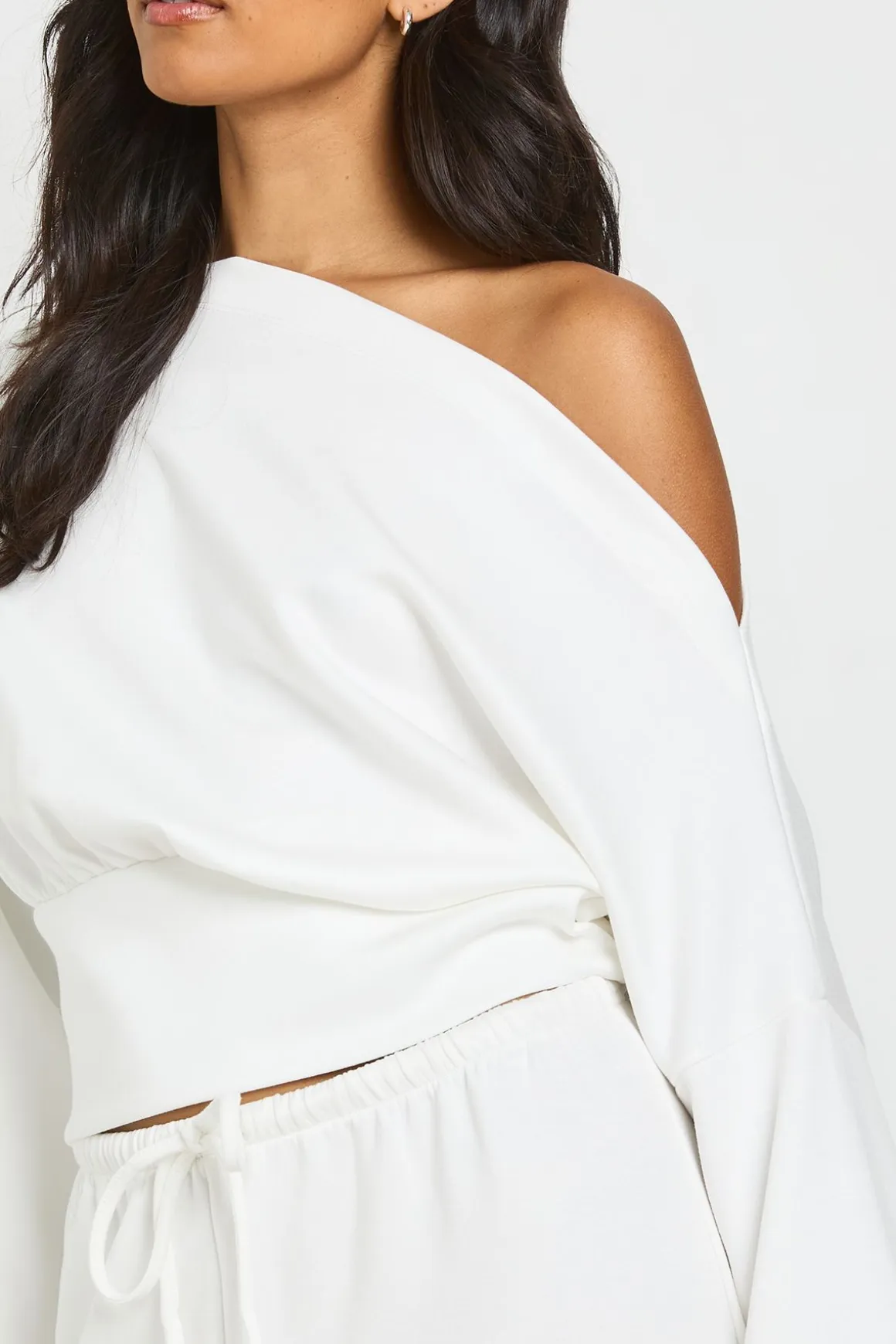 Sweatshirt Toucher Doux À Épaule Dénudée