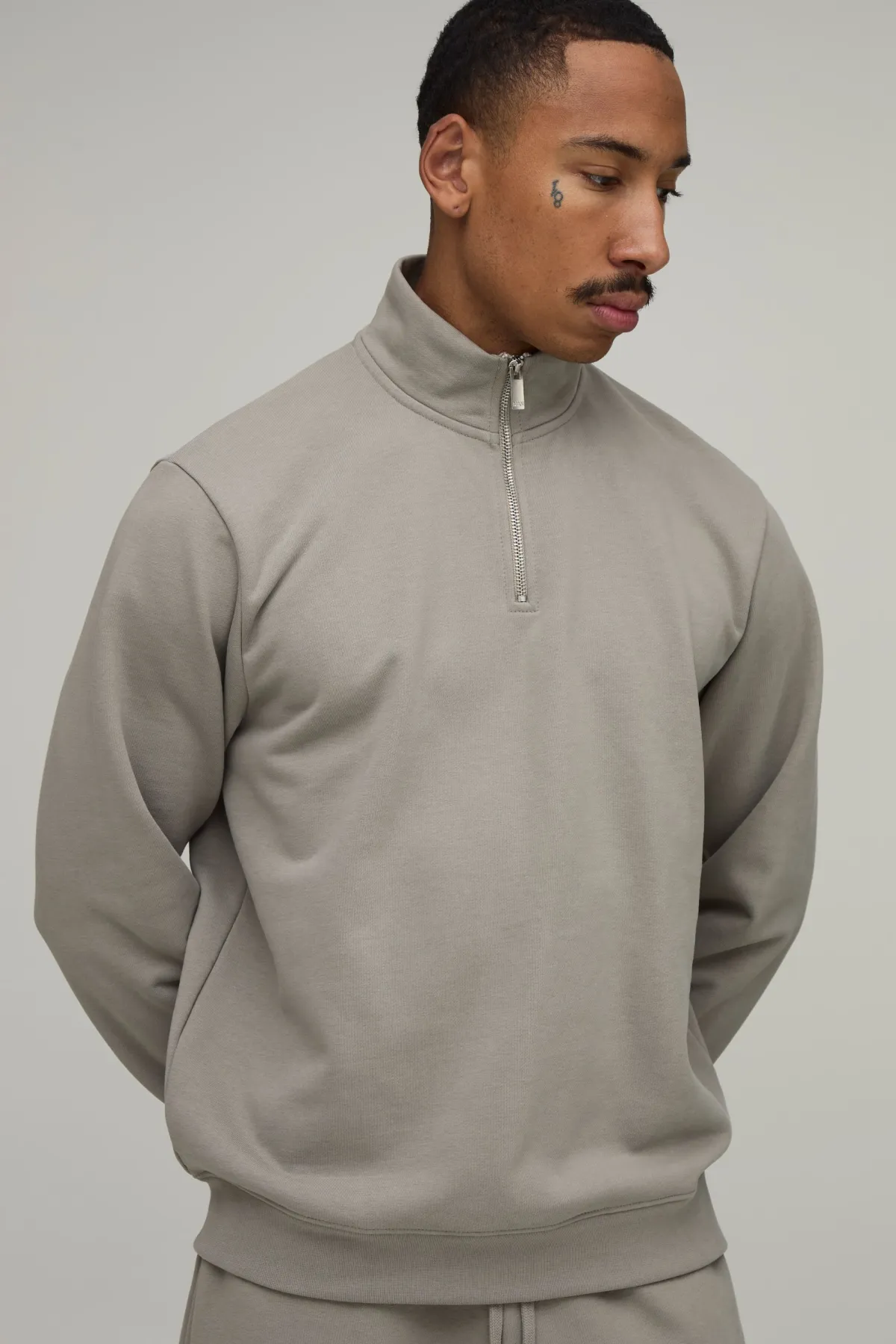 boohooMAN Synthétiquell Col Montant À Fermeture Éclair 1/4 Coupe Regular Poids Lourd<Homme Sweats À Capuche Et Sweatshirts|Sweats À Capuche Et Sweats