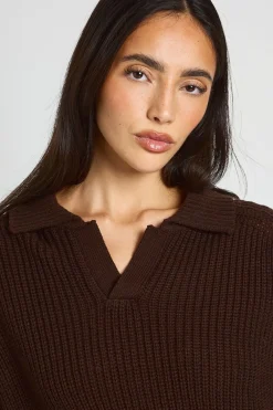 boohoo Synthétiquell Col Ouvert Maille Épaisse Encolure En V<Femme Looks Chocolat|Pulls Et Gilets