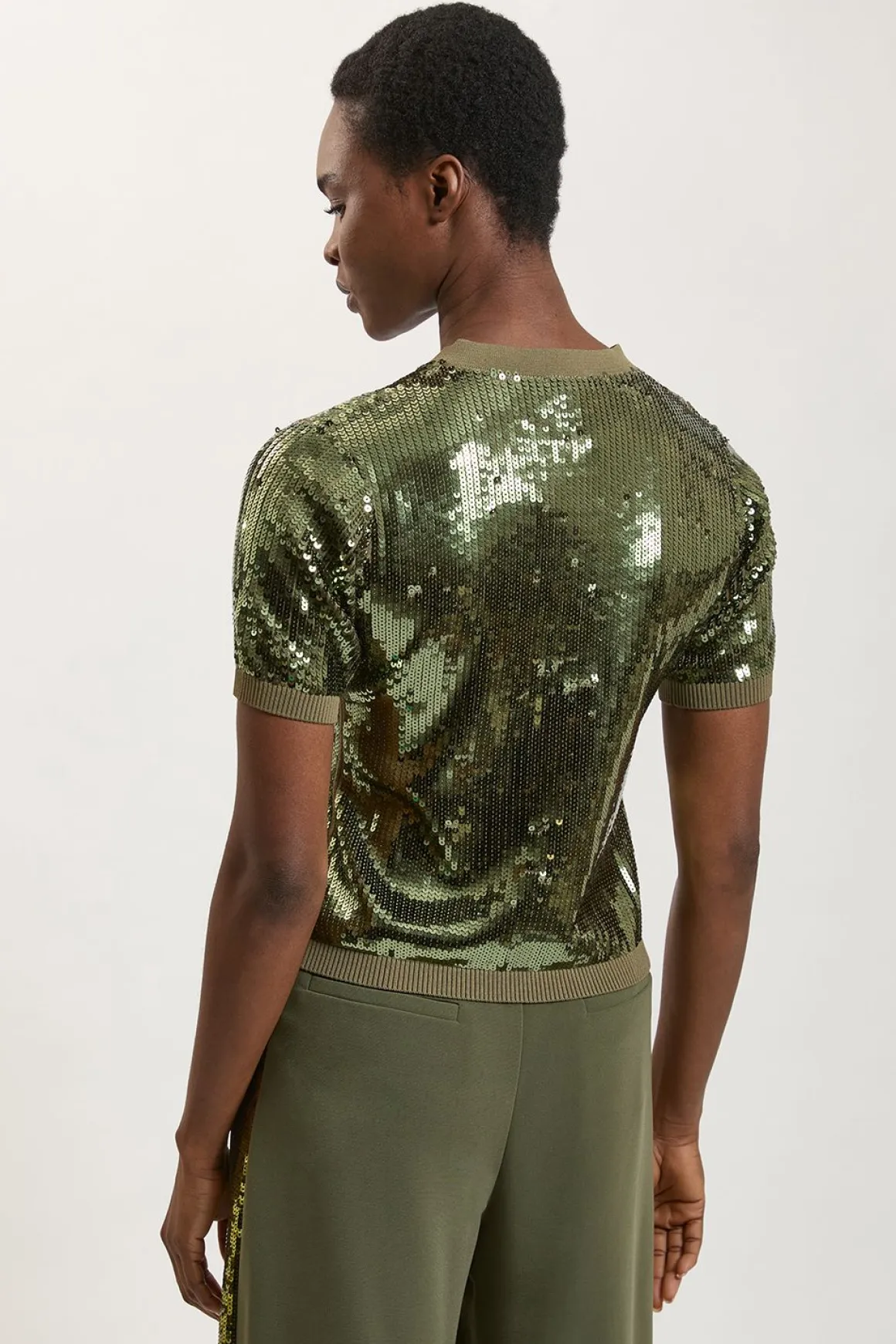 Synthétiquell En Maille À Détail Col À Sequins Petite