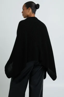 Synthétiquell Grande Taille À Détail Cape En Maille