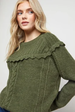 synthétiquell à Motif Torsadé avec Détails en Crochet