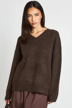 boohoo Synthétiquell Oversize Ultra Doux À Col V<Femme Looks Chocolat|Pulls Et Gilets