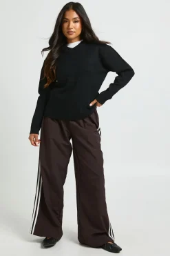 boohoo Synthétiquell Petite En Maille À Encolure En V<Femme Pulls Et Gilets|Toutes Les Mailles